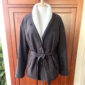 Elegant, Super Soft, Warm Genuine Leather Faux Fur Lined  Coat Jacket Size L/XL